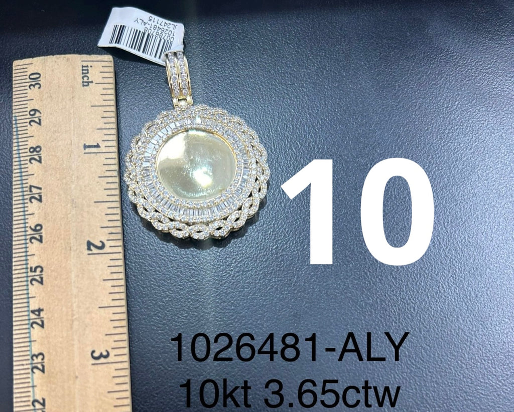 Luxury Picture Charms